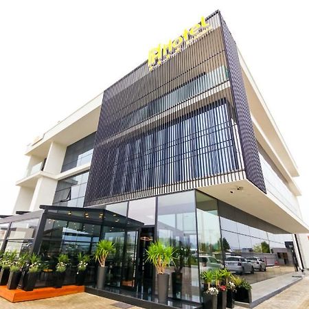 N Hotel By Noshi Rinas المظهر الخارجي الصورة